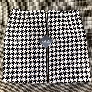 ☽ brand new Zaful skirt